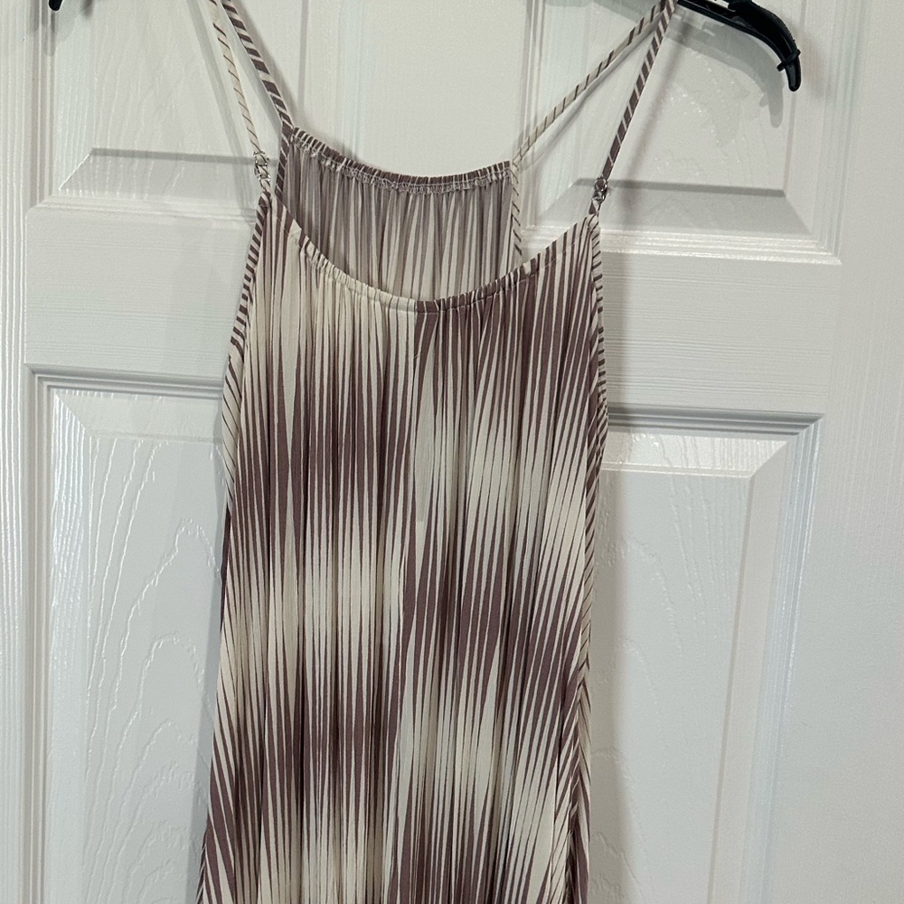 NWT Summer Maxi Dress w/pockets